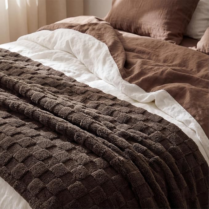 Bedsure GentleSoft Full Size Blankets - Image 5
