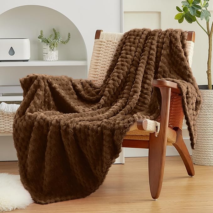 EXQ Home Gentle Soft Fleece Throw Blanket – Cozy Lightweight 3D Imitation by EXQHomeTexitleCoLtd