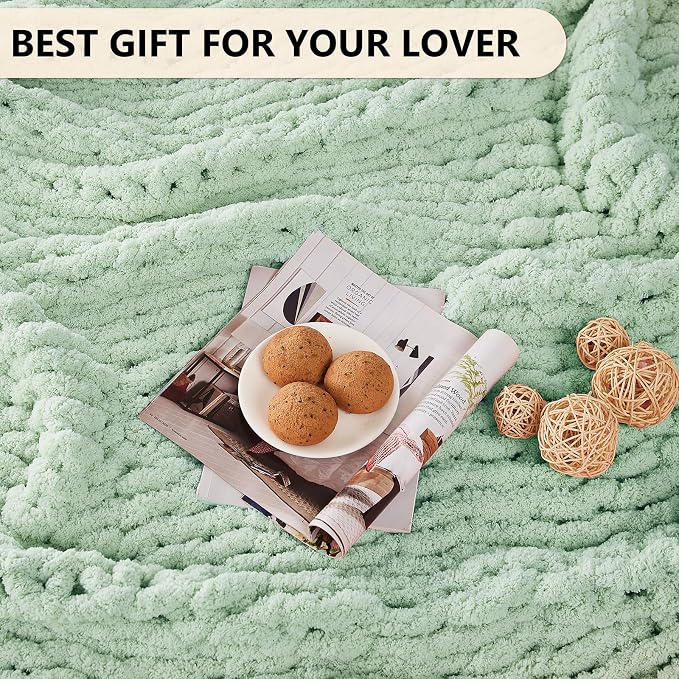 L'AGRATY Chunky Knit Throw Blanket - Image 6