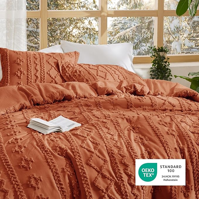Bedsure Tufted Boho Comforter Set Queen Size - Terracotta Boho Bed Set, GentleSoft™ 3 Pieces Farmhouse Shabby Chic Embroidery Bedding, Gifts for Woman, Soft Jacquard Queen Comforter for All Seasons