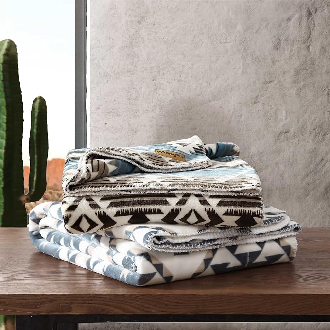 Wrangler - Oversized Fleece Throw Blanket - Image 6