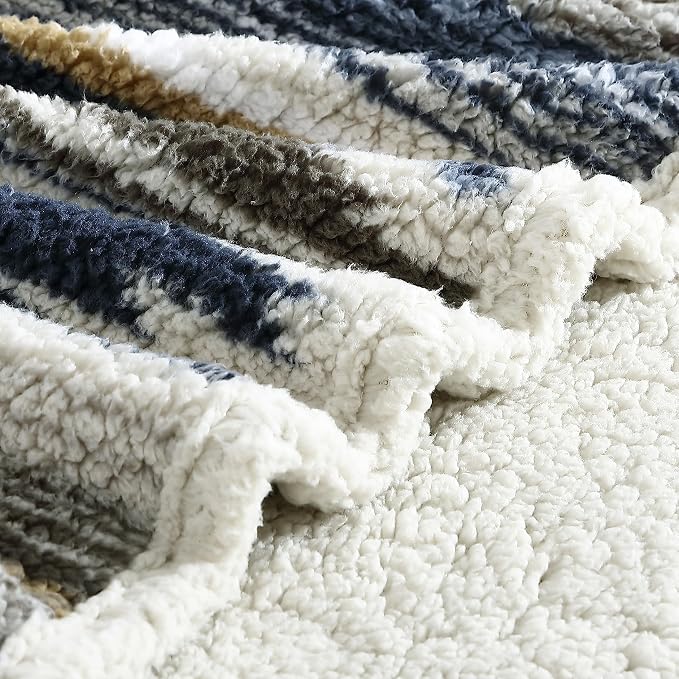 Wrangler - Throw Blanket with Sherpa Reverse, Super Soft Plush Bedding - Image 3