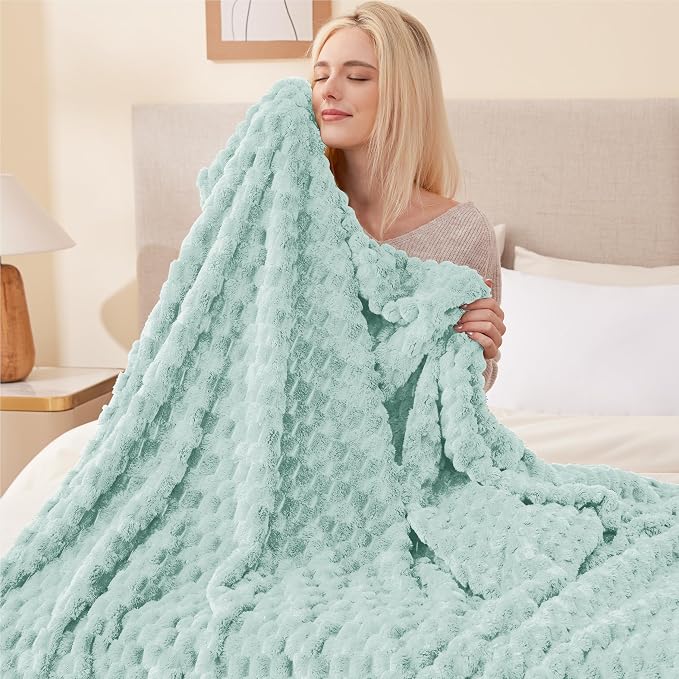 EXQ Home Gentle Soft Fleece Throw Blanket – Cozy Lightweight 3D Imitation - Image 4