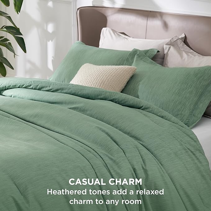 Bedsure Queen Comforter Set - Green Soft Bedding for All Seasons, Cationic Dyed Bed Set, 3 Pieces, 1 Queen Size Comforter (90"x90") and 2 Pillow Shams (20"x26"+2")