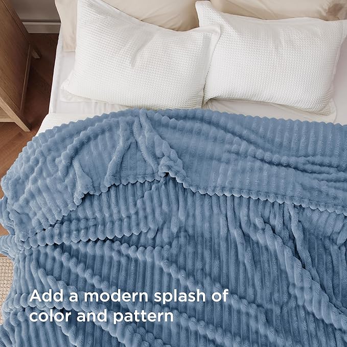 Bedsure Soft Queen Size Blanket - Image 3
