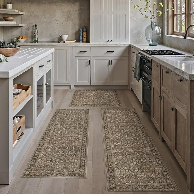 2x3 Brown Vintage Floral Washable Area Rug - Image 9