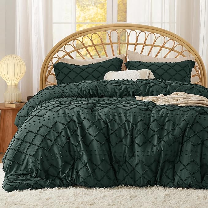 Bedsure Full Comforter Set - Forest Green Comforter, Boho Tufted Shabby Chic Bedding for Kids, 3 Pieces Vintage Farmhouse Bed Set for All Seasons, Fluffy Soft Bedding with 2 Pillow Shams