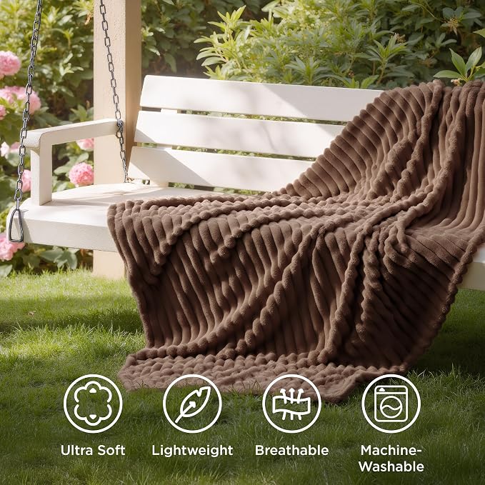 Bedsure Soft Brown Throw Blanket - Image 5