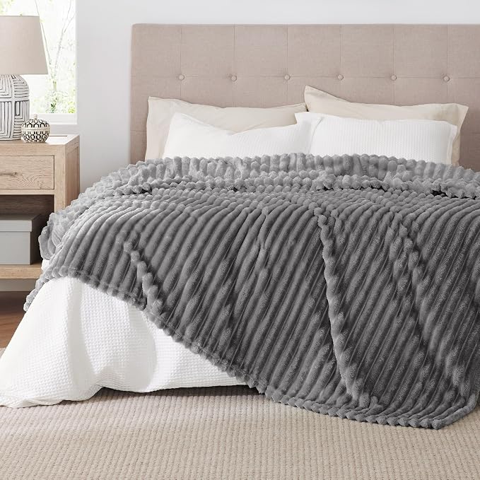 Bedsure Soft King Size Blankets - Image 3