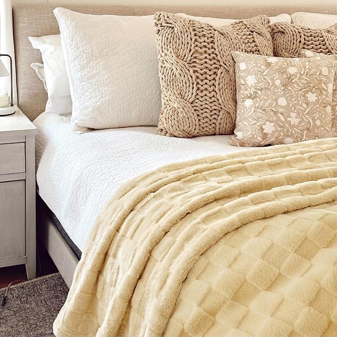 Bedsure GentleSoft Twin Blanket - Image 5