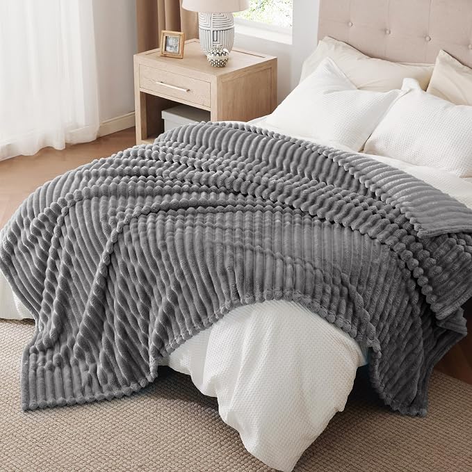 Bedsure Soft King Size Blankets - Image 6