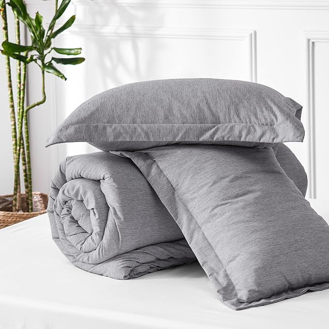 Bedsure Queen Comforter Set - Dark Grey Comforter Queen Size, Soft Bedding for All Seasons, Cationic Dyed Bedding Set, 3 Pieces, 1 Comforter (90"x90") and 2 Pillow Shams (20"x26"+2")