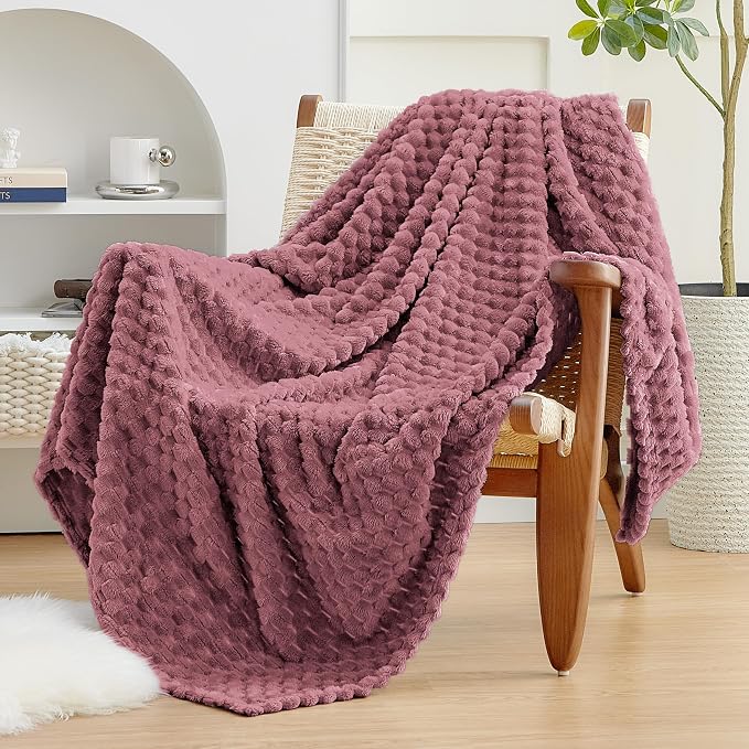 EXQ Home Gentle Soft Fleece Throw Blanket – Cozy Lightweight 3D Imitation by EXQHomeTexitleCoLtd
