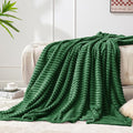 BEDELITE Ribbed Jacquard Dark Green Fleece Twin Blanket by BEDELITE