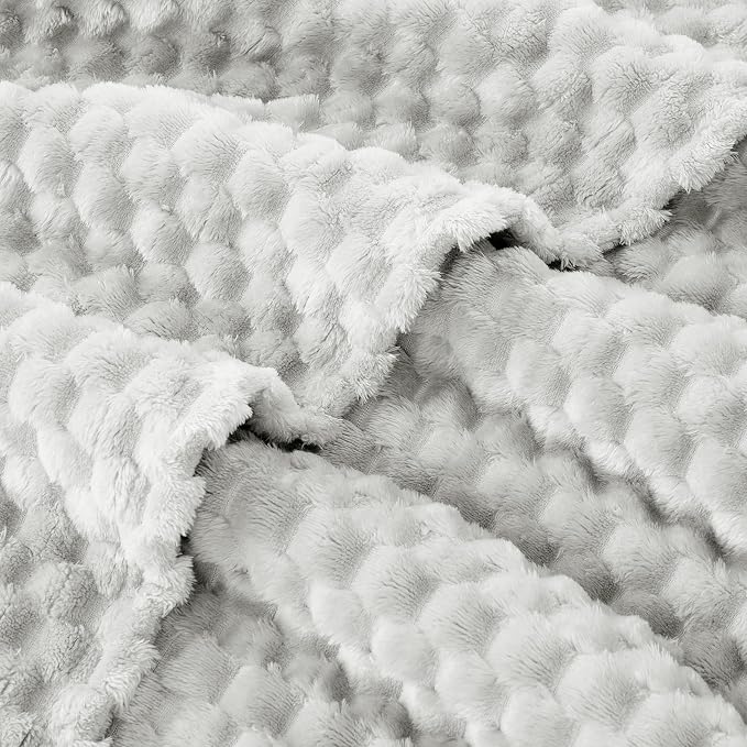 EXQ Home Gentle Soft Fleece Throw Blanket – Cozy Lightweight 3D Imitation - Image 4