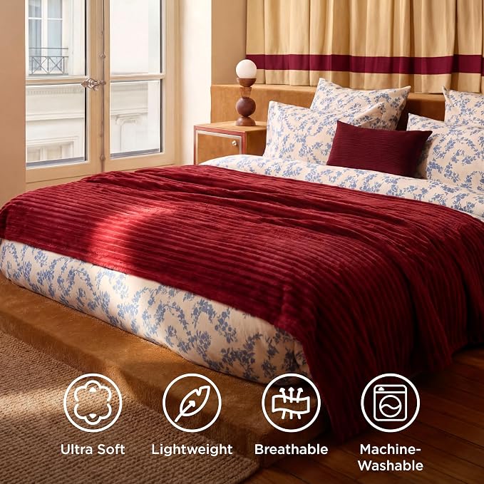 Bedsure Soft Full Size Fleece Blankets - Image 5