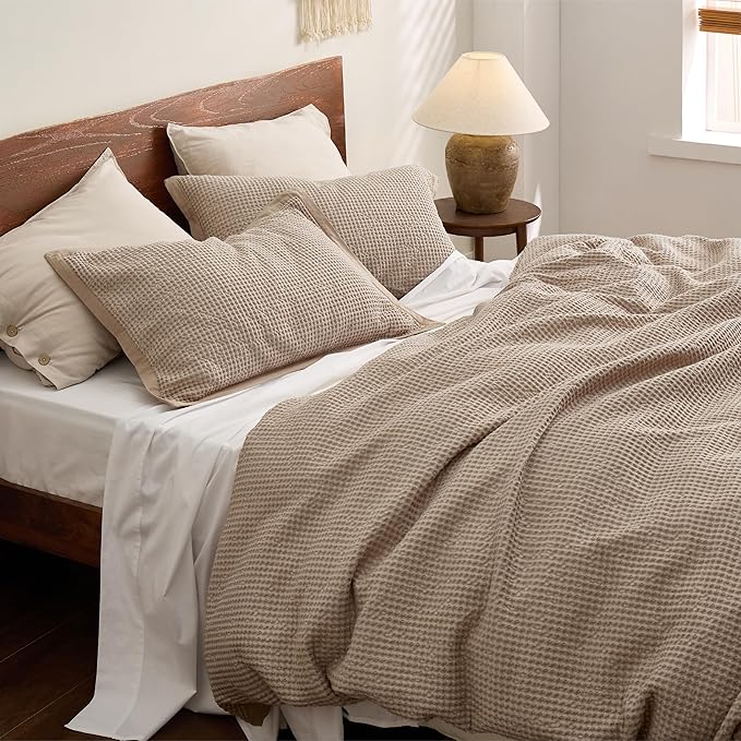 Bedsure Cotton Duvet Cover Set - 100% Cotton Waffle Weave Khaki Duvet Cover Oversized Queen Size, GentleSoft™ and Breathable Bedding Set for All Season, 3 Pieces, 98"x98"