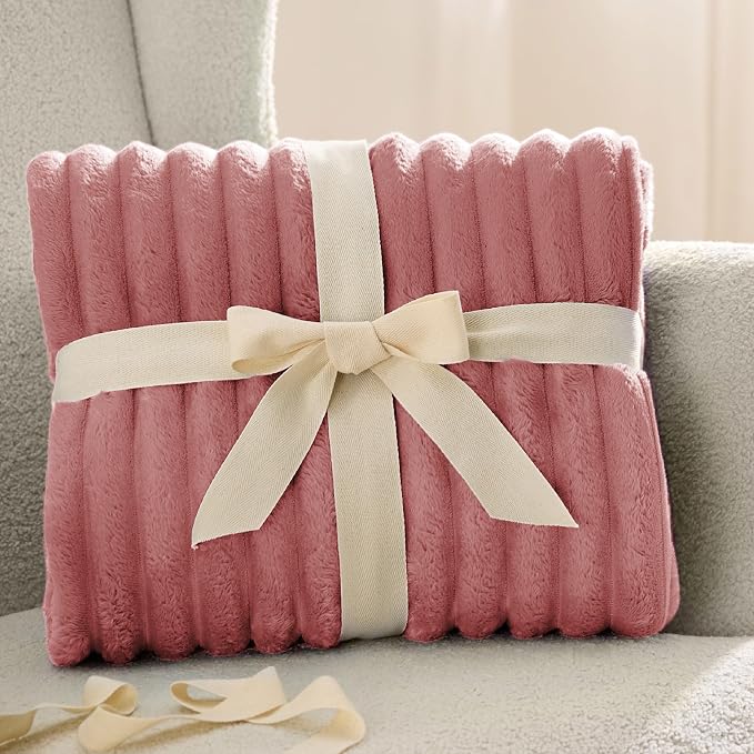 Bedsure Soft Cal King Size Blanket - Image 9