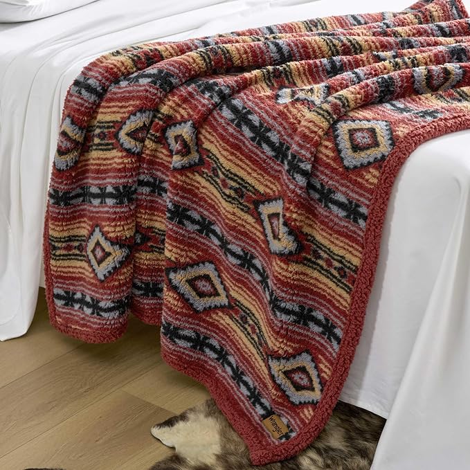Wrangler - Reversible Throw Blanket, 50 x 60, Printed Sherpa Fleece Blanket - Image 3