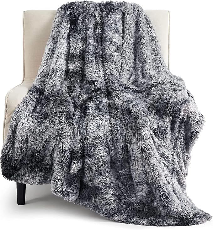 Bedsure GentleSoft Fluffy Fuzzy Faux Fur Throw Blanket by Unknown