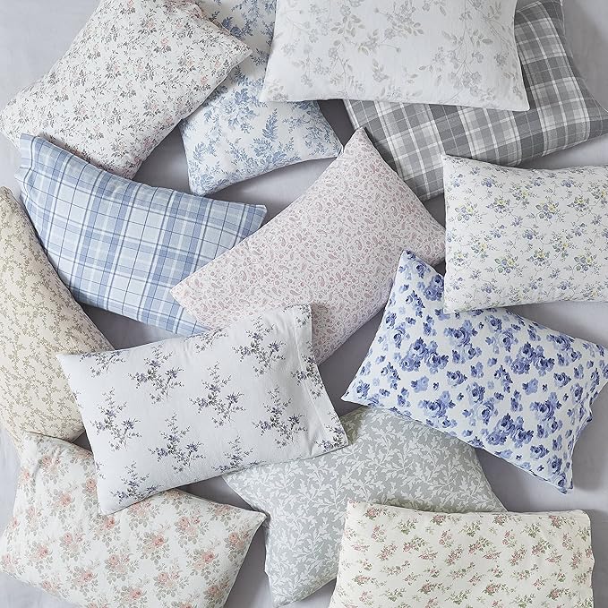 Laura Ashley - Flannel Sheets Queen Size, Anti-Pilling & Wrinkle Resistant Cotton, Touchably Soft for All-Season Comfort - Bed Sheets with Matching Pillowcases & Fitted Sheet (Mulholland Plaid Blue)