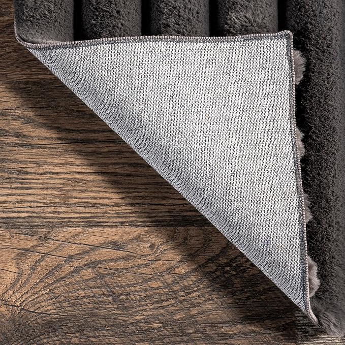 nuLOOM Kai Charcoal Striped Washable Area Rug - Image 3