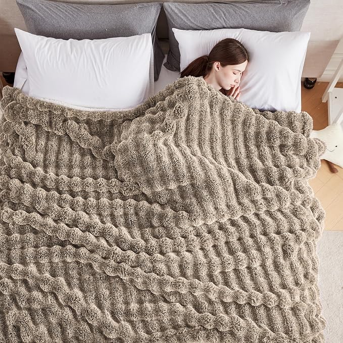 60x80 Inches Ultra-Soft Fuzzy Faux Fur Plush Twin Size Blanket - Image 4