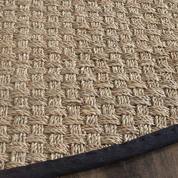 SAFAVIEH Area Rug 6' Round - Image 7