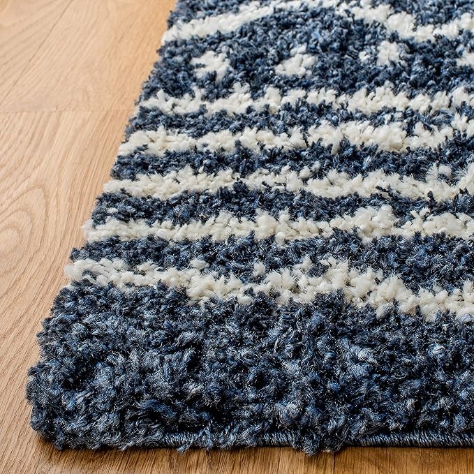 SAFAVIEH Arizona Shag Collection Accent Rug - 3'2" x 5', Slate Blue & Ivory, Design, Non-Shedding & Easy Care, 1.6-inch Thick Ideal for High Traffic Areas in Entryway, Living Room, Bedroom (ASG741L)