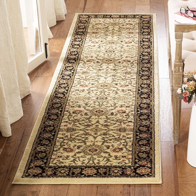 SAFAVIEH Lyndhurst Collection Runner Rug by Unknown