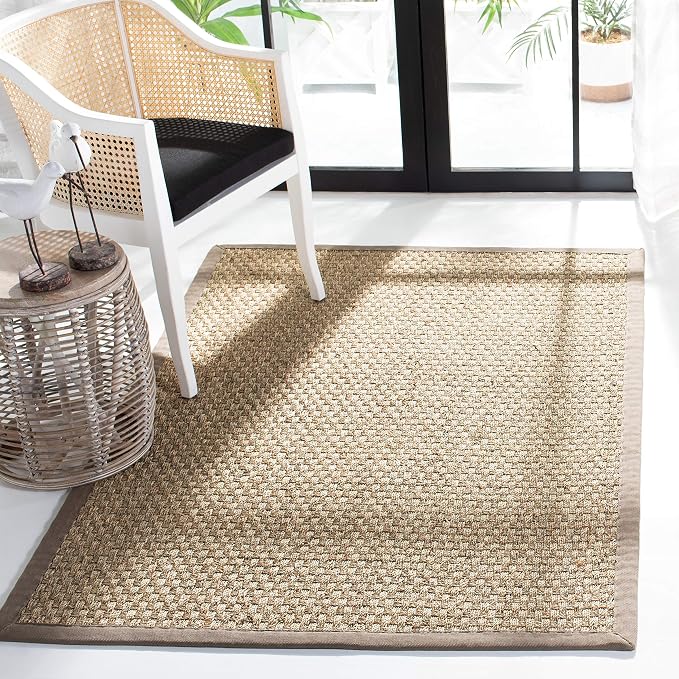 SAFAVIEH Area Rug 3' Square by Unknown